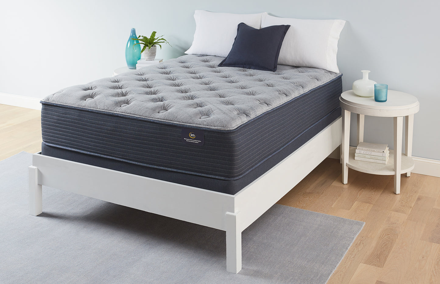 Serta LUXE Queen Brookton Mattress