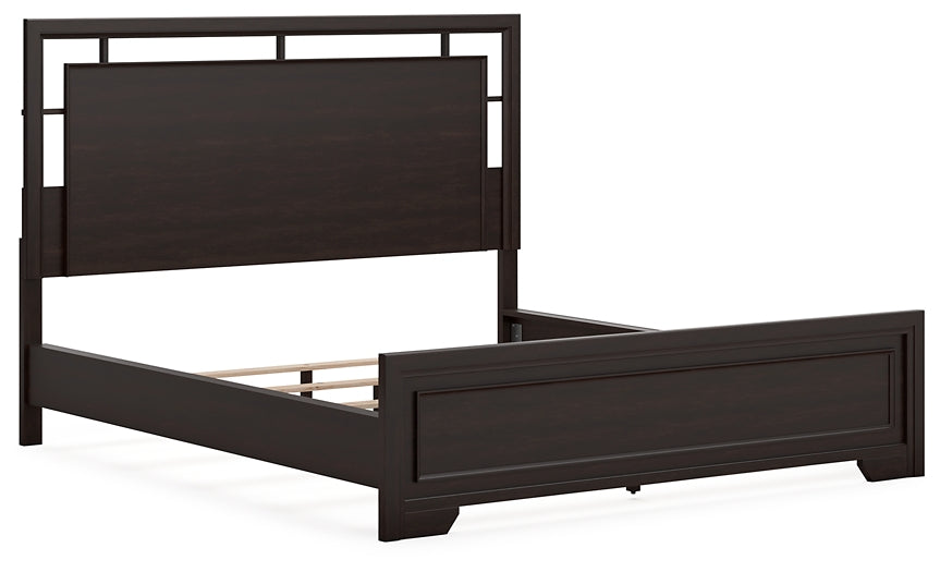 Covetown California King Panel Bed with Mirrored Dresser, Chest and Nightstand