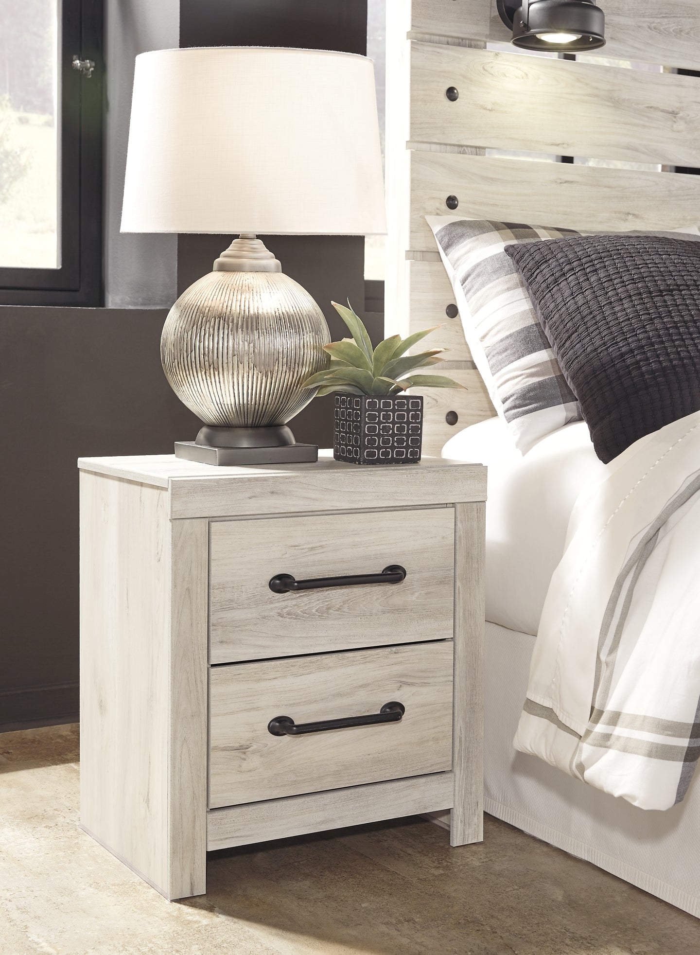 Cambeck Queen Panel Bed with 4 Storage Drawers with Mirrored Dresser, Chest and 2 Nightstands