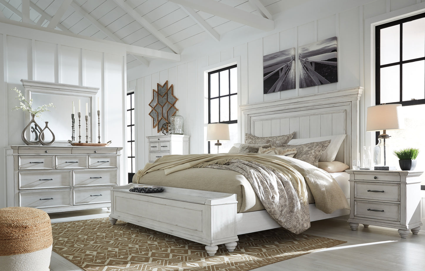 Kanwyn King Panel Bed with Storage with Mirrored Dresser and 2 Nightstands